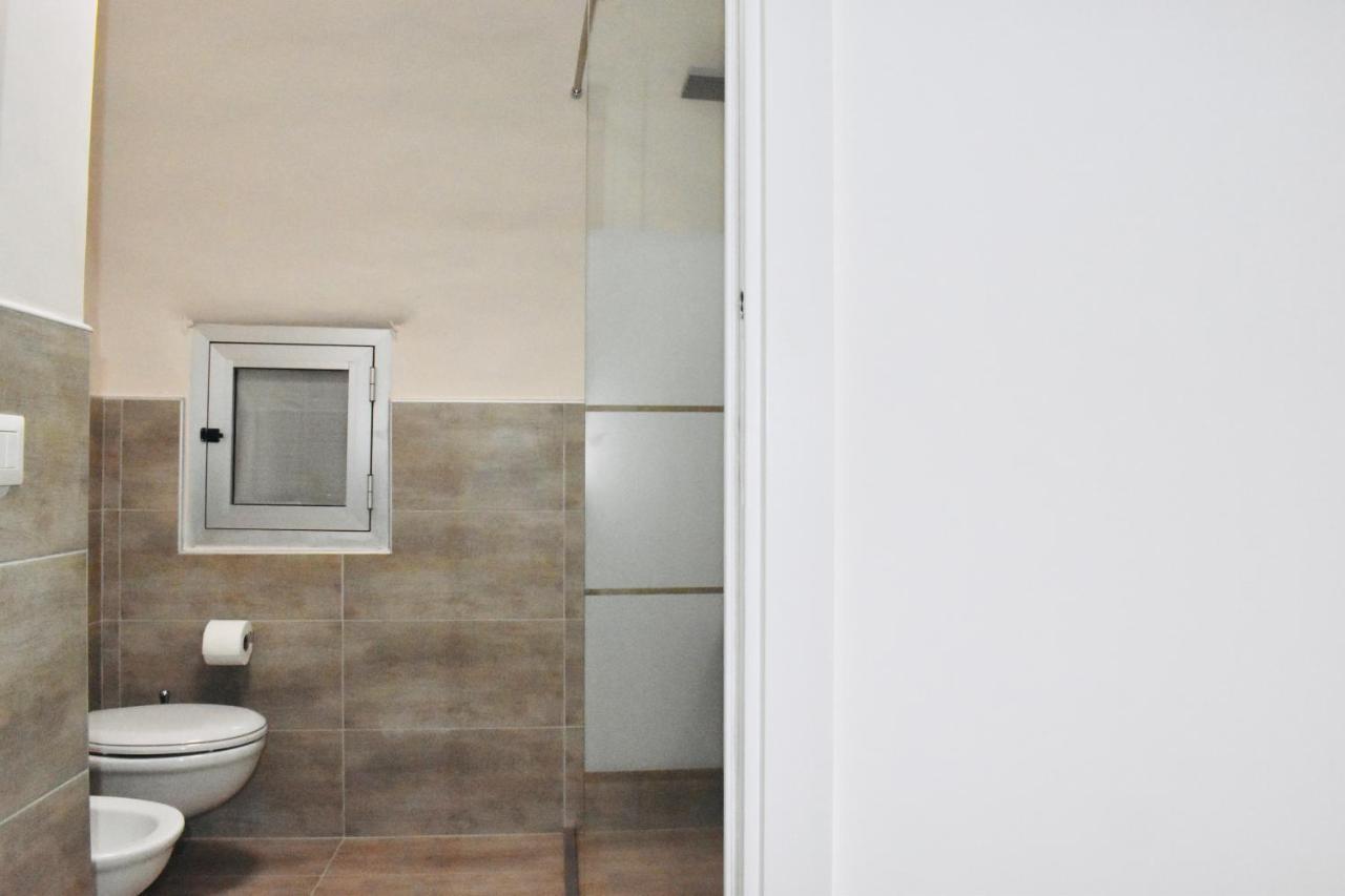 Miral One Apartment Bari Exterior foto