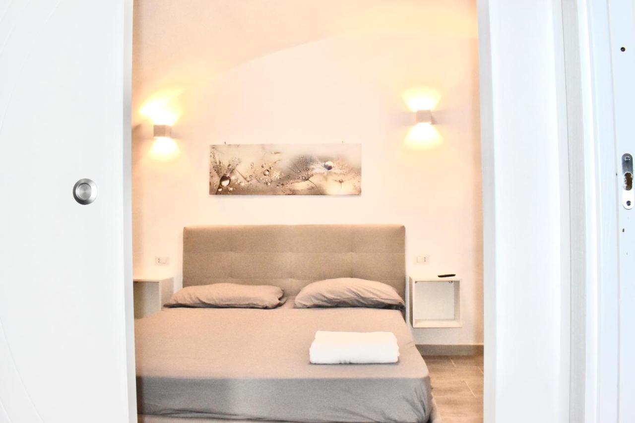 Miral One Apartment Bari Exterior foto